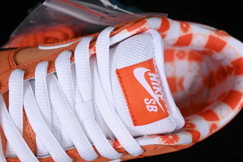 All Categories Nk SB Dunk Series Nk SB Dunk Low Low-top sneakers K version Concepts x Nk SB Dunk Low "Red Lobster" Red Lobster SB low-top sports and leisure sneakers FD8776-800